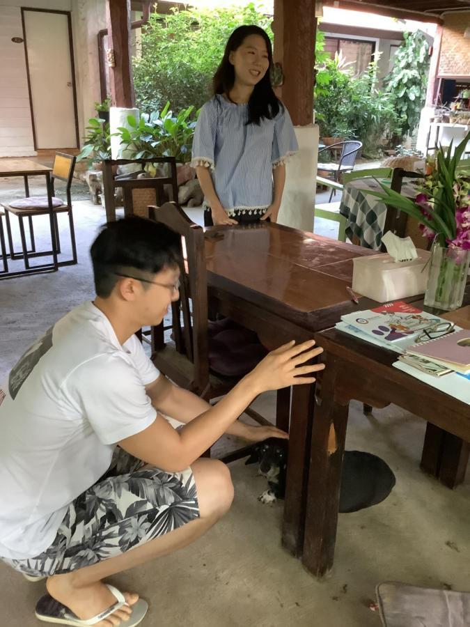 Baan Songjum Hotel Chiang Mai Bagian luar foto
