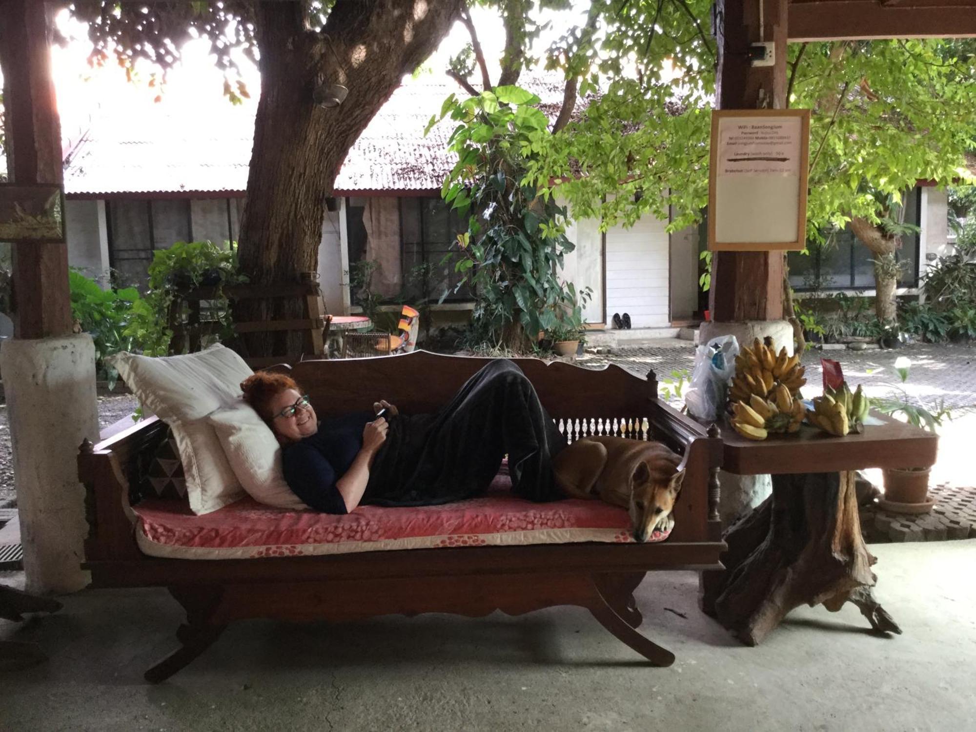 Baan Songjum Hotel Chiang Mai Bagian luar foto